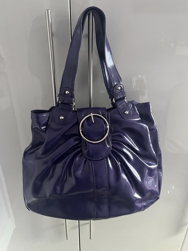 Large faux leather shoulder - large,