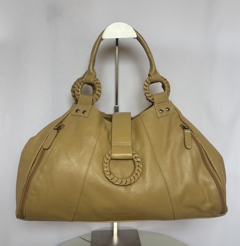 Tommy kate genuine - &,